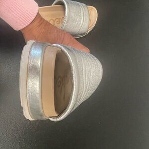 Sam Edelman silver slide. So comfy very lightly worn .
